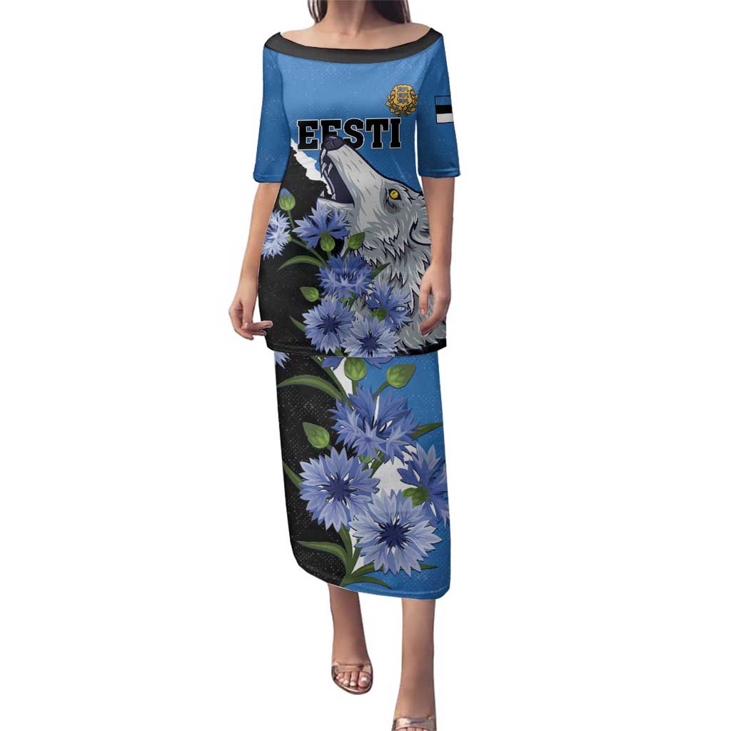 Personalised Estonia Family Matching Puletasi and Hawaiian Shirt Grey Wolf Cyanus Flowers - Wonder Print Shop