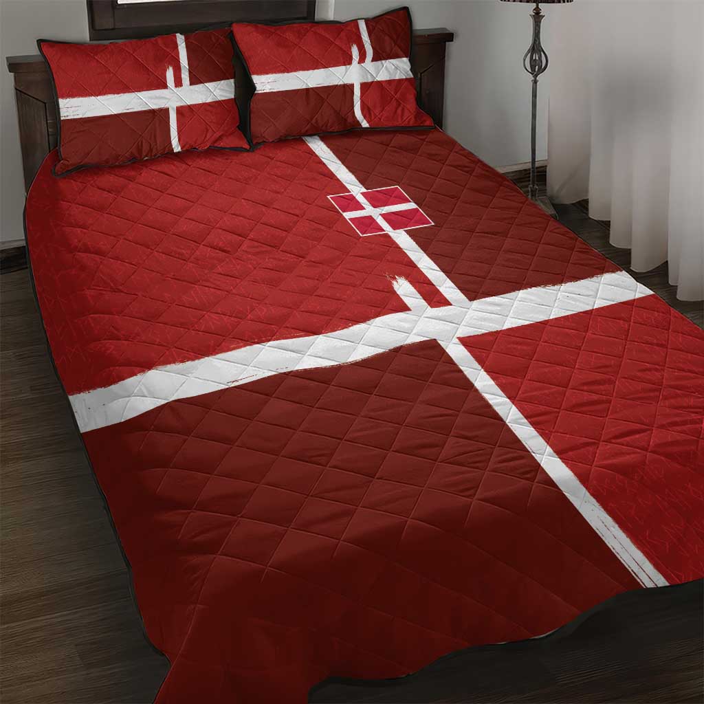 Denmark Football Quilt Bed Set Black Grunge Line and Rune Inspired Sporty Style
