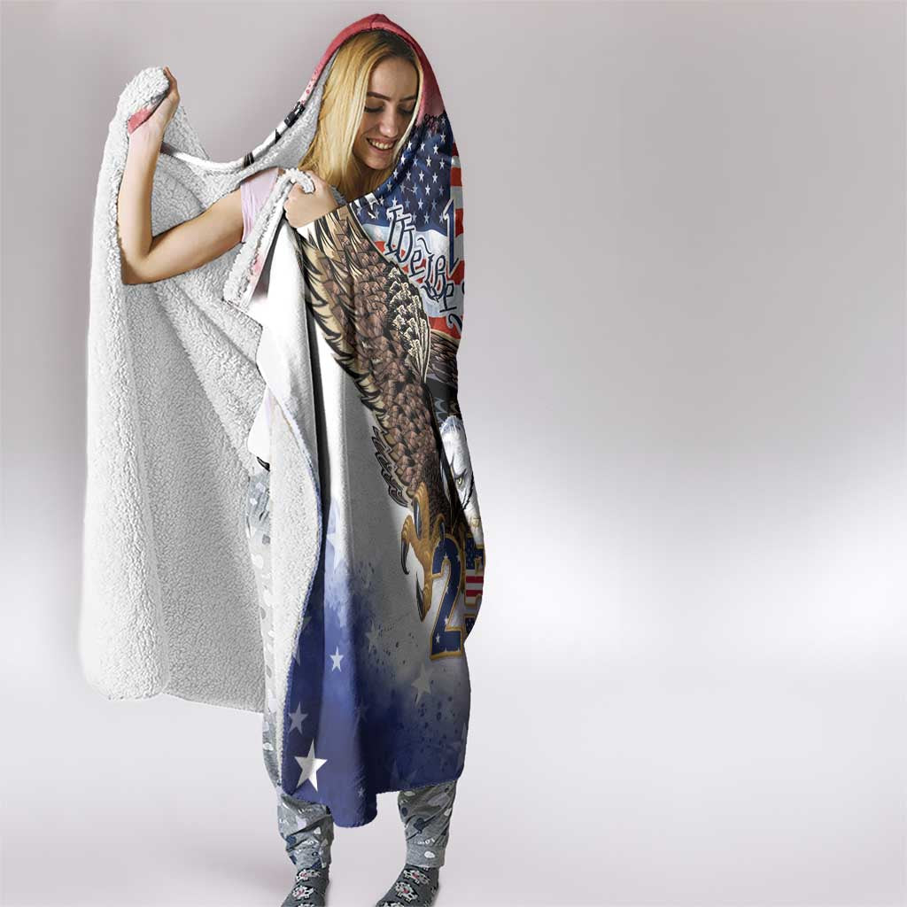 United States of America 250 Hooded Blanket We The People 1776