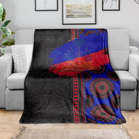Haiti Flag Day African Seamless Pattern Blanket