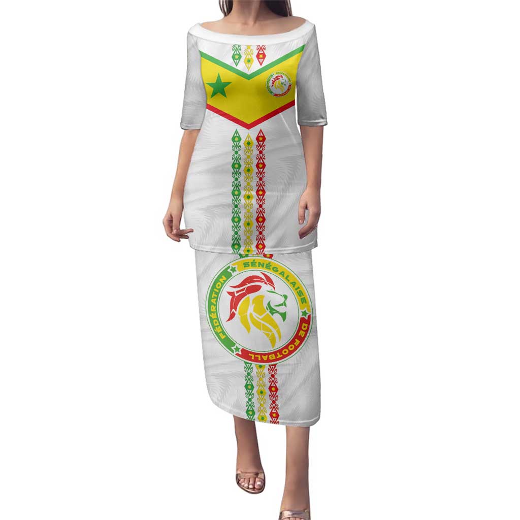 Custom Senegal Football Family Matching Puletasi and Hawaiian Shirt Tricolor Traditional Patterns Sporty Style - Wonder Print Shop