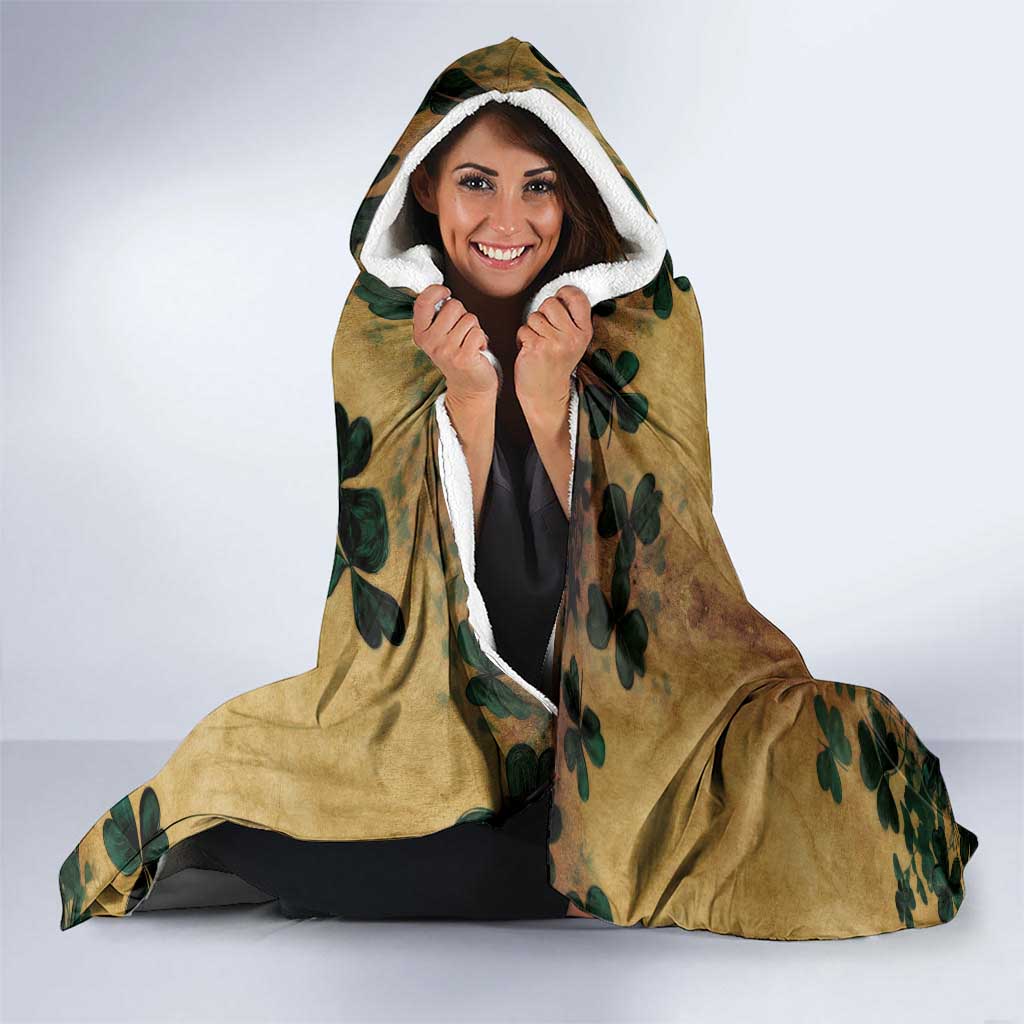 The Irishman-Notorious Hooded Blanket Old School Tattoos and Shamrocks Grunge Style