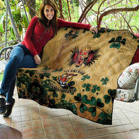 The Irishman-Notorious Quilt Old School Tattoos and Shamrocks Grunge Style