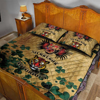 The Irishman-Notorious Quilt Bed Set Old School Tattoos and Shamrocks Grunge Style