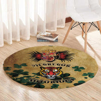 The Irishman-Notorious Round Carpet Old School Tattoos and Shamrocks Grunge Style