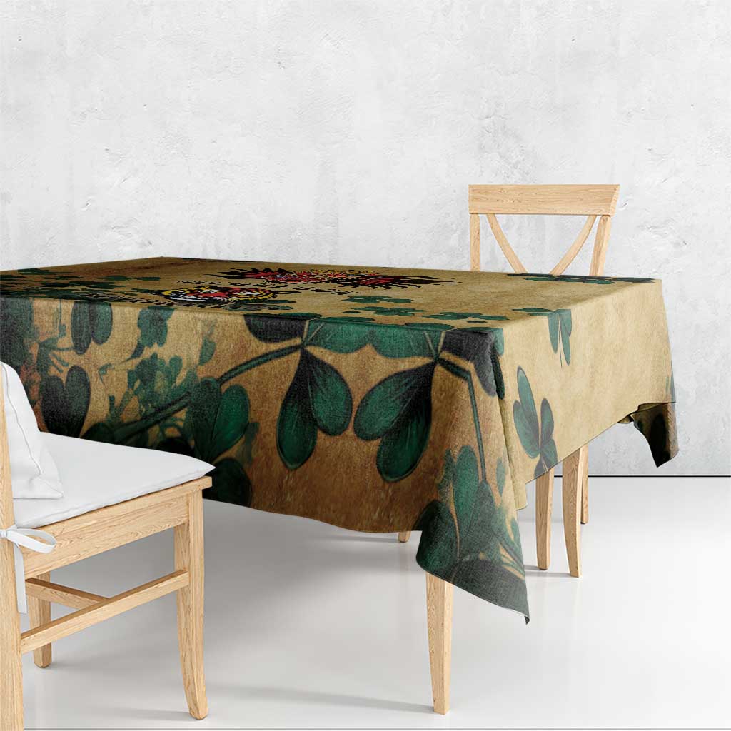 The Irishman-Notorious Tablecloth Old School Tattoos and Shamrocks Grunge Style