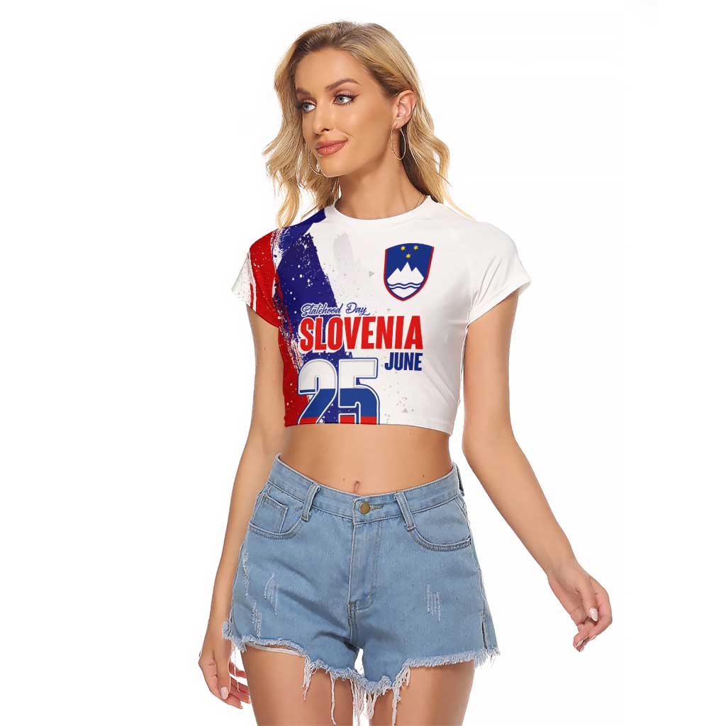 Slovenia Statehood Day Raglan Cropped T Shirt 25 June National Flag Color Brush Stroke Style