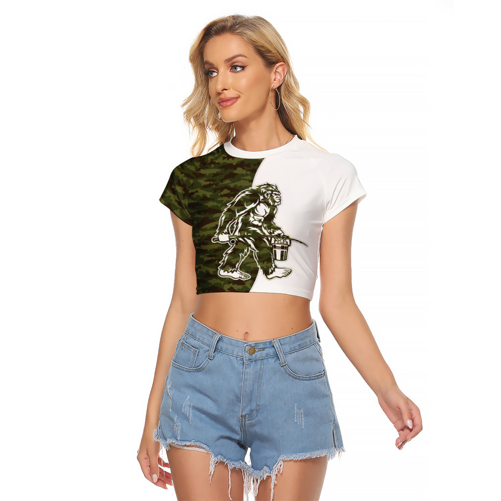 Funny Bigfoot Green Military Texture Fish Raglan Cropped T Shirt - Wonder Print Shop