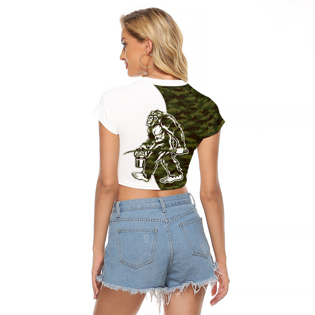 Funny Bigfoot Green Military Texture Fish Raglan Cropped T Shirt - Wonder Print Shop