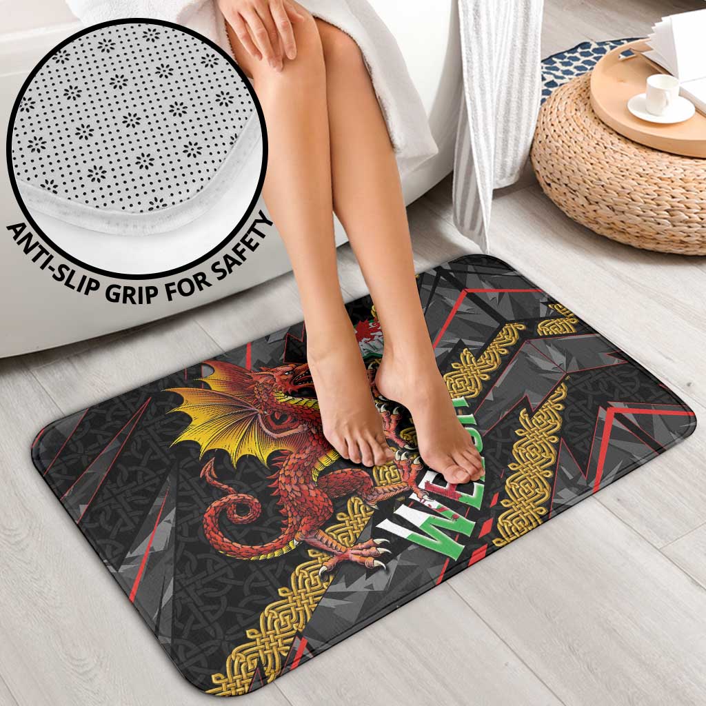 Welsh Celtic Bathroom Set Wales Y Ddraig Goch with Celtic Knot Sporty - Wonder Print Shop