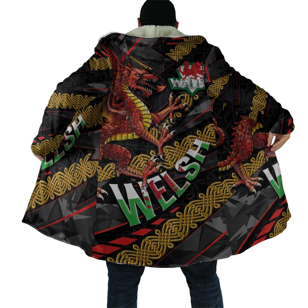 Welsh Celtic Cloak Wales Y Ddraig Goch with Celtic Knot Sporty - Wonder Print Shop