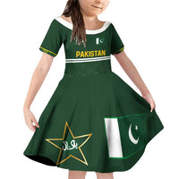 Custom Pakistan Men in Green Cricket-The Super Stars Family Matching Off Shoulder Short Dress and Hawaiian Shirt