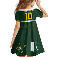 Custom Pakistan Men in Green Cricket-The Super Stars Family Matching Tank Maxi Dress and Hawaiian Shirt