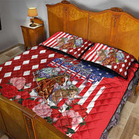 Kentucky Horses Racing Quilt Bed Set US Flag Grunge and Diamond Pattern Red Color