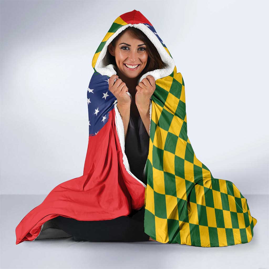 Kentucky Horses Racing Hooded Blanket US Flag Grunge and Check Pattern Green Color