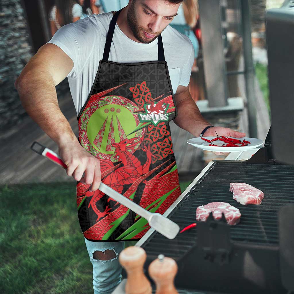Welsh Celtic-Awen Apron Wales Y Ddraig Goch with Celtic Knot Sporty - Wonder Print Shop