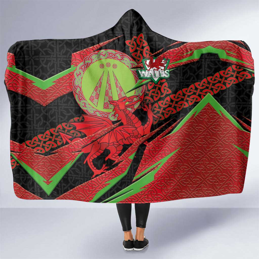 Welsh Celtic-Awen Hooded Blanket Wales Y Ddraig Goch with Celtic Knot Sporty - Wonder Print Shop