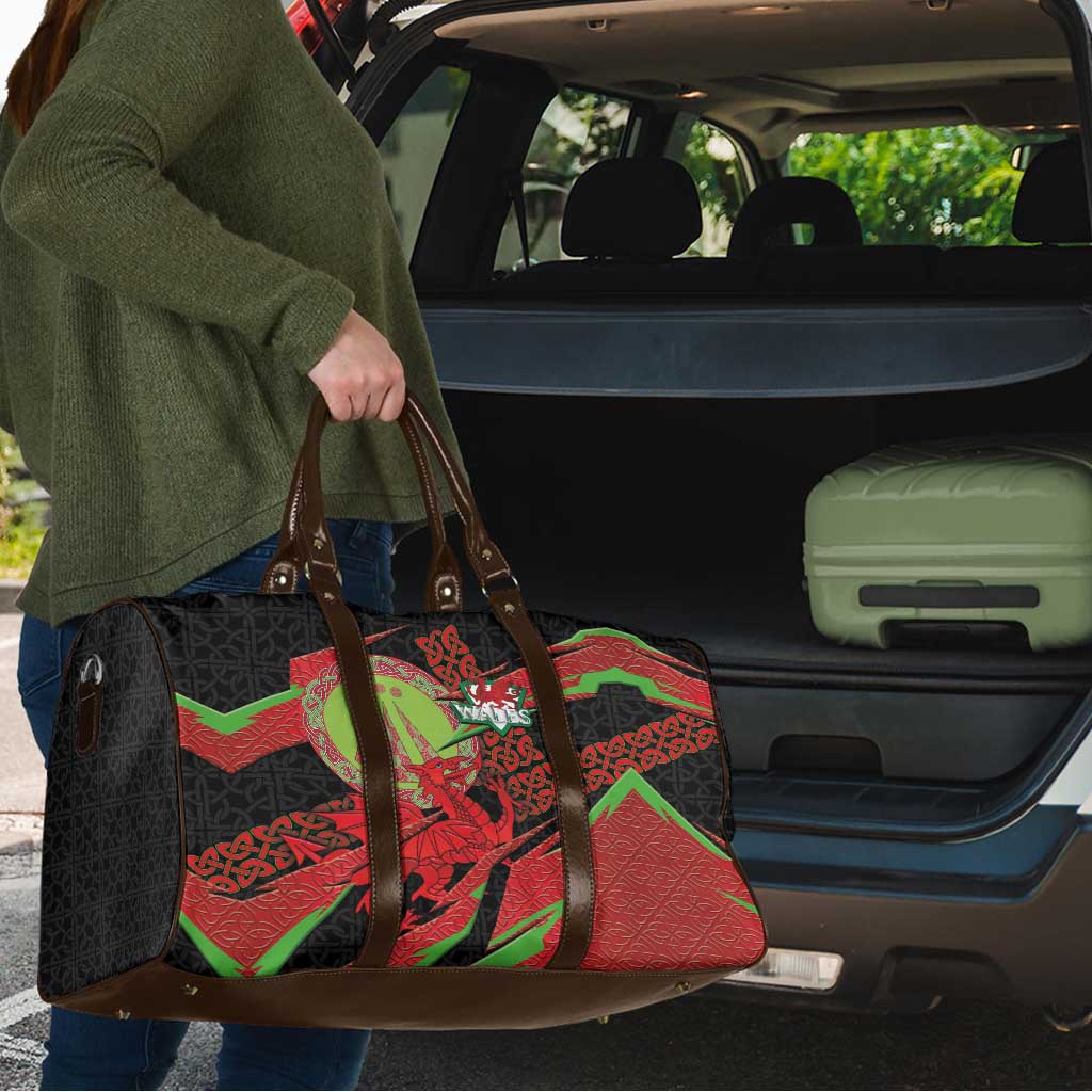 Welsh Celtic-Awen Travel Bag Wales Y Ddraig Goch with Celtic Knot Sporty - Wonder Print Shop
