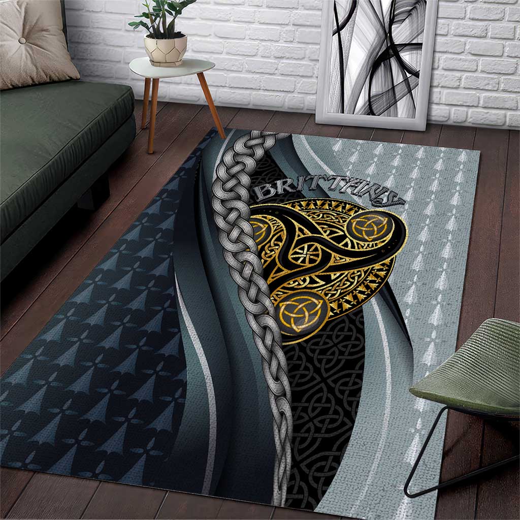 Brittany Triskele Celtic Area Rug Silver and Gold Sporty Style - Wonder Print Shop
