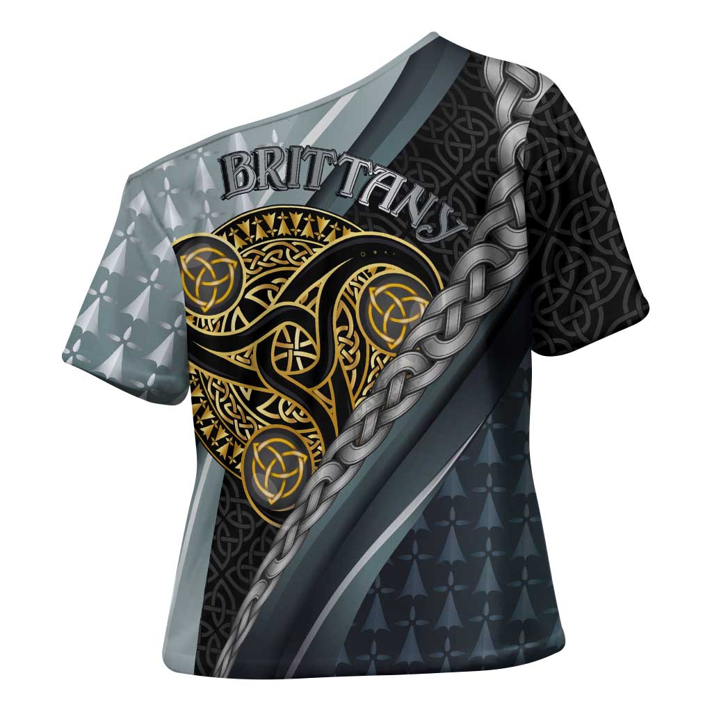 Brittany Triskele Celtic Cross Shoulder Shirt Silver and Gold Sporty Style - Wonder Print Shop