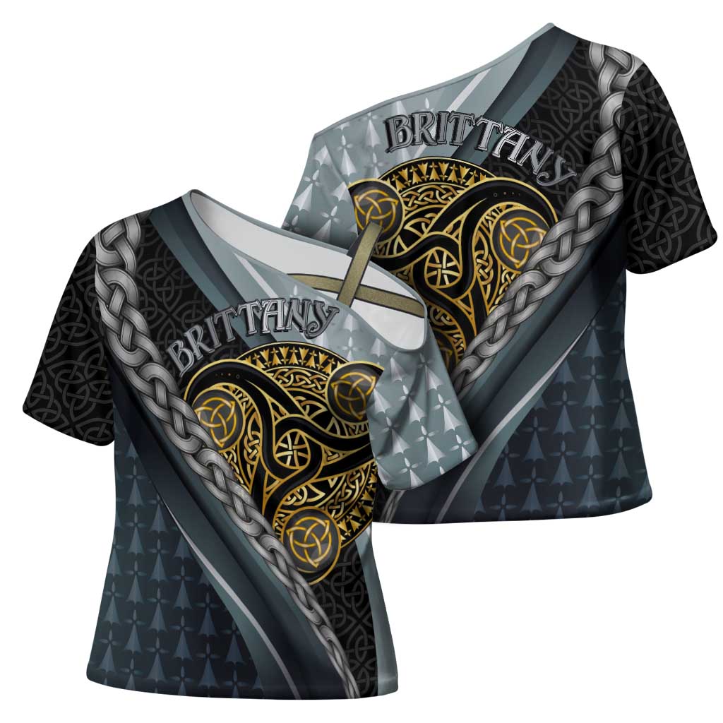 Brittany Triskele Celtic Cross Shoulder Shirt Silver and Gold Sporty Style - Wonder Print Shop
