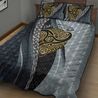 Brittany Triskele Celtic Quilt Bed Set Silver and Gold Sporty Style - Wonder Print Shop