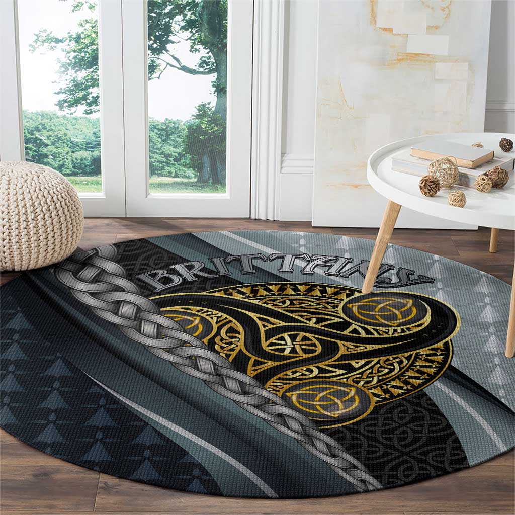 Brittany Triskele Celtic Round Carpet Silver and Gold Sporty Style - Wonder Print Shop