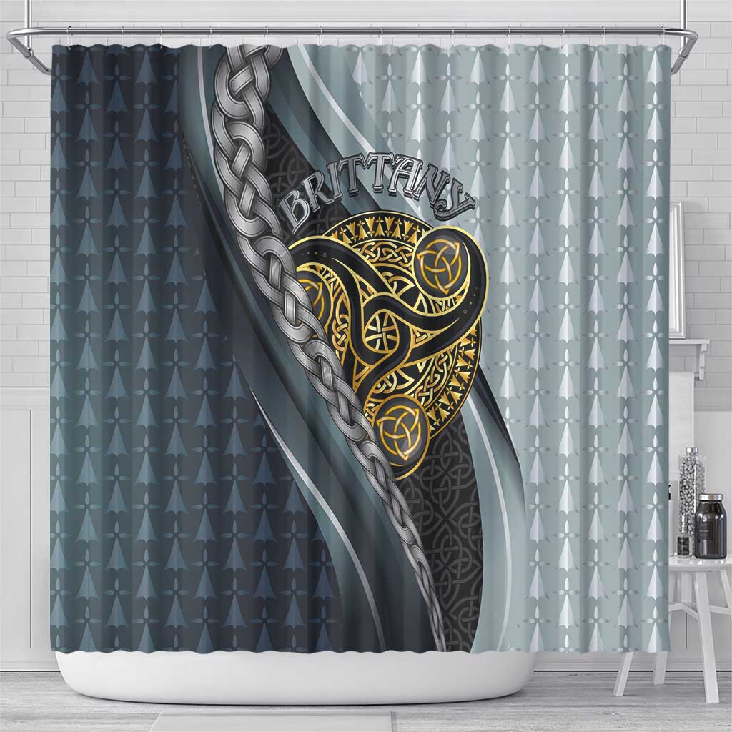Brittany Triskele Celtic Shower Curtain Silver and Gold Sporty Style - Wonder Print Shop