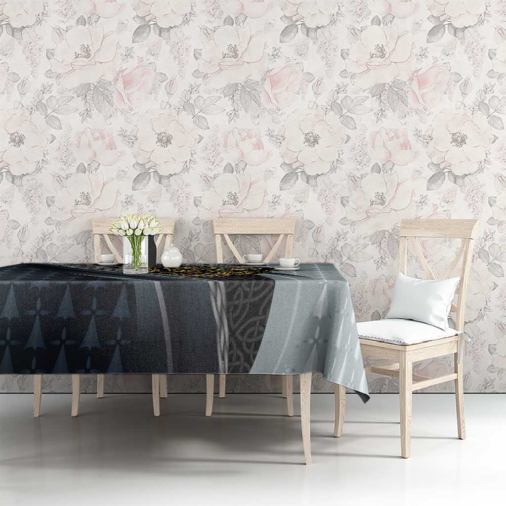 Brittany Triskele Celtic Tablecloth Silver and Gold Sporty Style - Wonder Print Shop