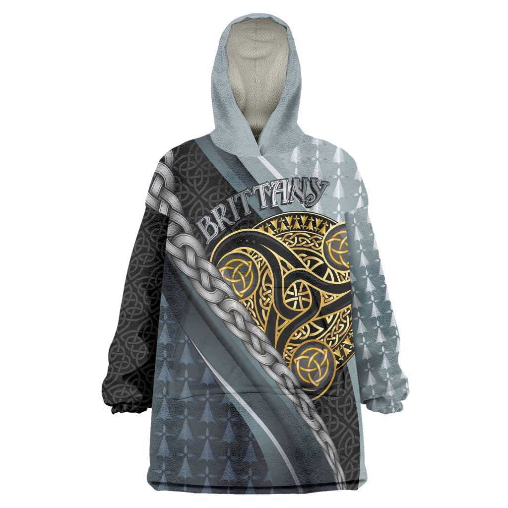 Brittany Triskele Celtic Wearable Blanket Hoodie Silver and Gold Sporty Style - Wonder Print Shop