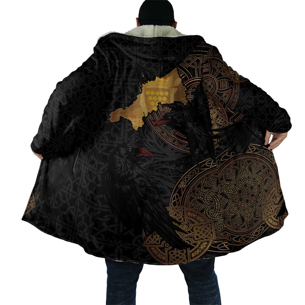 Cornwall Celtic-Chough and Knot Cloak - Wonder Print Shop