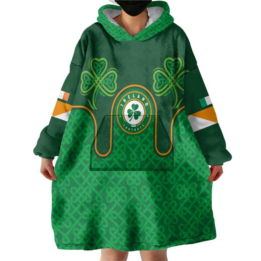 Custom Ireland Football Wearable Blanket Hoodie The Boys in Green-Go Champions