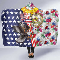 Hawaii and United States Together Hooded Blanket Seal of Hawaii and Bald Eagle - Wonder Print Shop