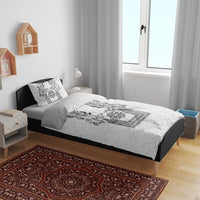 Philippines Barong Style Bedding Set with Polynesian Art and Leaf Motif Black-White Color