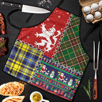 Scottish Christmas Apron Scotland Lion and Xmas Elements Patch Style - Wonder Print Shop