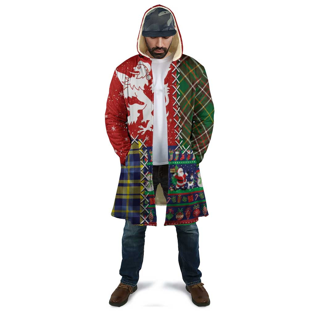 Scottish Christmas Cloak Scotland Lion and Xmas Elements Patch Style - Wonder Print Shop