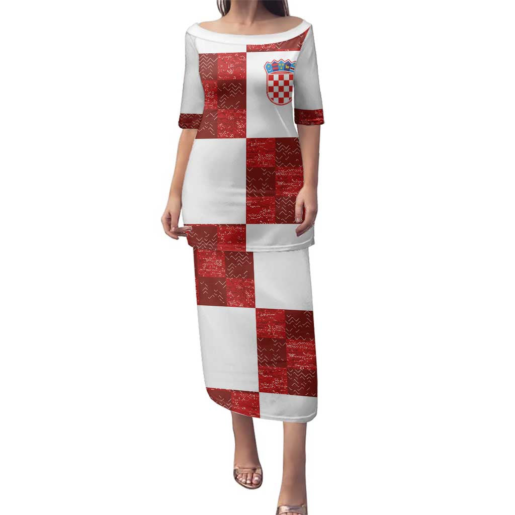 Custom Croatia Football Family Matching Puletasi and Hawaiian Shirt Checkered Ones Sport Grunge Style