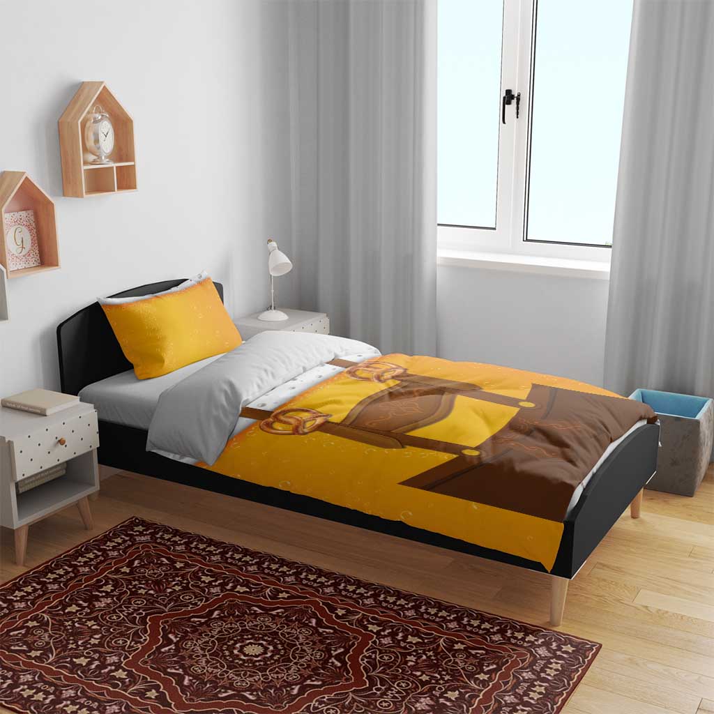 Traditional German Costume - Lederhosen and Soft Pretzel Bedding Set Oktoberfest Beer Head Funny Style