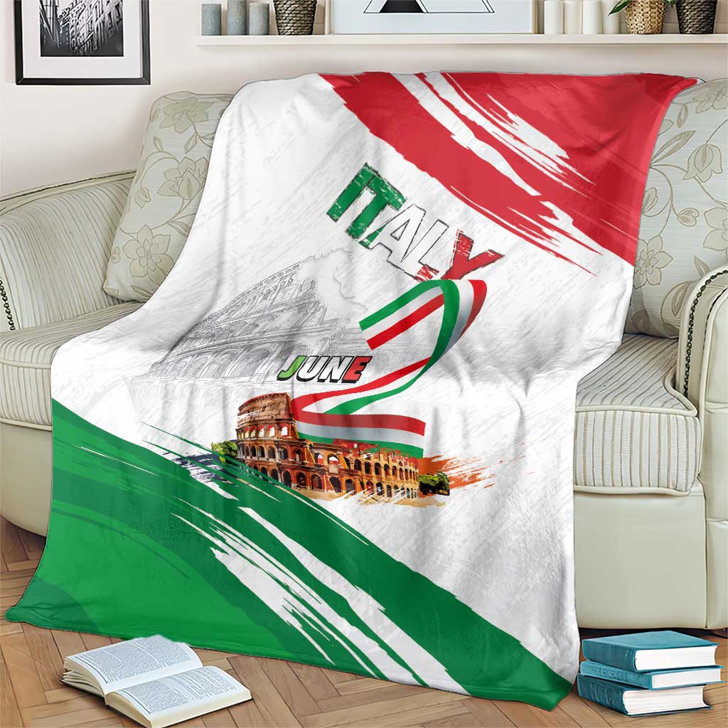 Italian National Day Blanket Festa della Repubblica-The Colosseum Grunge Style