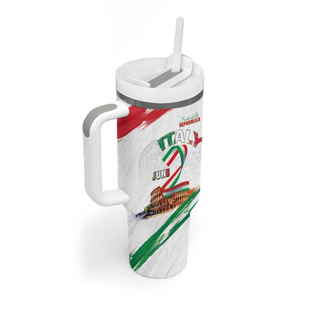 Italian National Day Tumbler With Handle Festa della Repubblica-The Colosseum Grunge Style