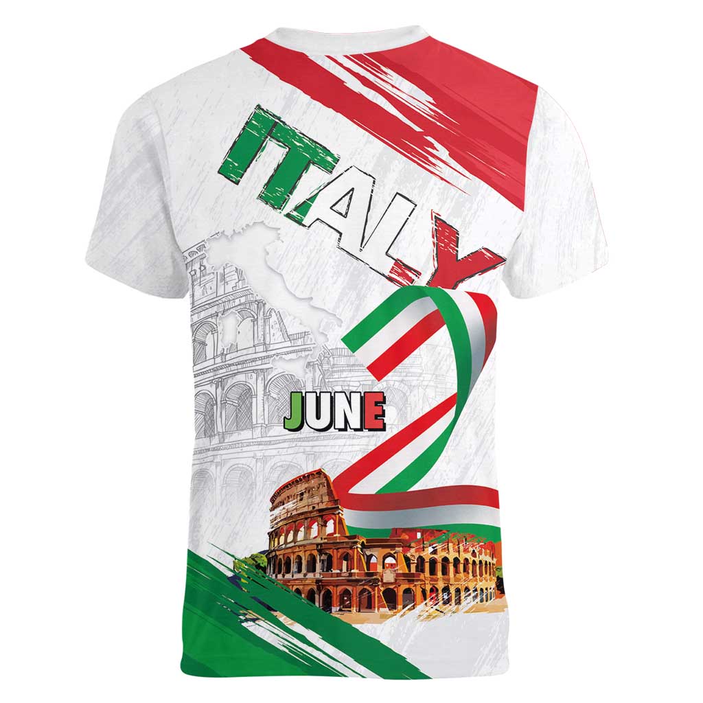 Italian National Day Women V-Neck T-Shirt Festa della Repubblica-The Colosseum Grunge Style