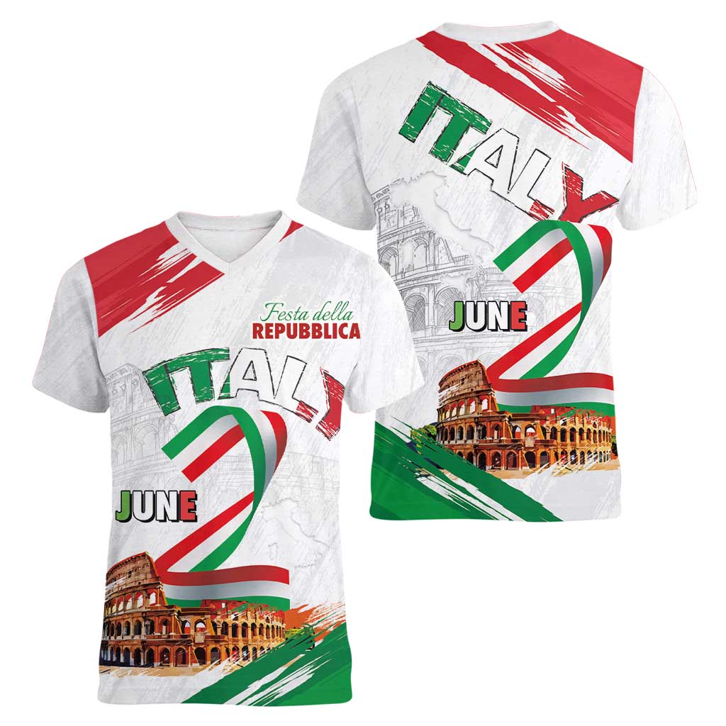 Italian National Day Women V-Neck T-Shirt Festa della Repubblica-The Colosseum Grunge Style