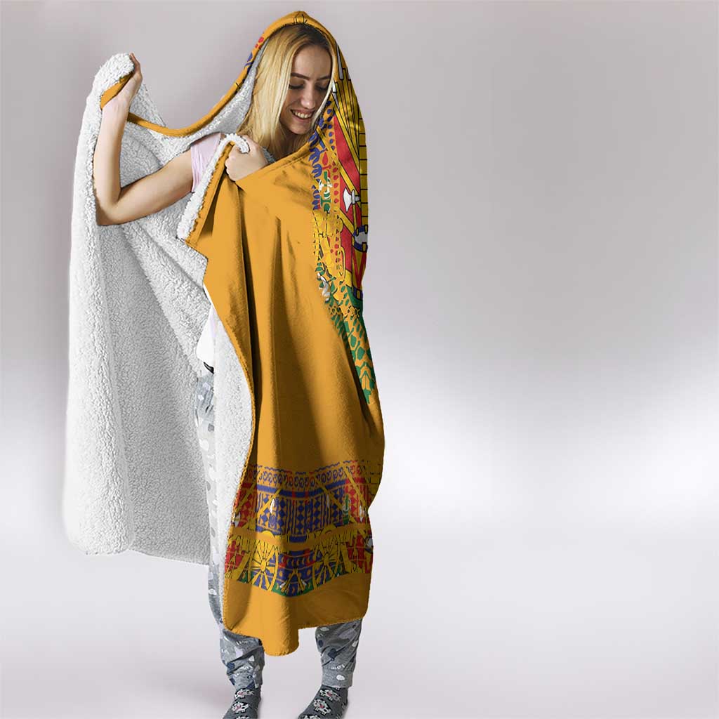 Haiti Flag Traditional Dashiki Hooded Blanket Yellow Color