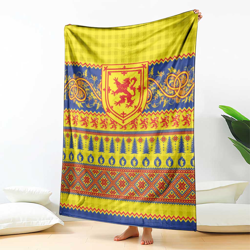 Scottish Christmas Blanket Scotland Thistle and Celtic Knot Yellow-Red Color - Wonder Print Shop