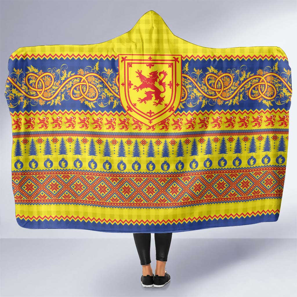 Scottish Christmas Hooded Blanket Scotland Thistle and Celtic Knot Yellow-Red Color - Wonder Print Shop