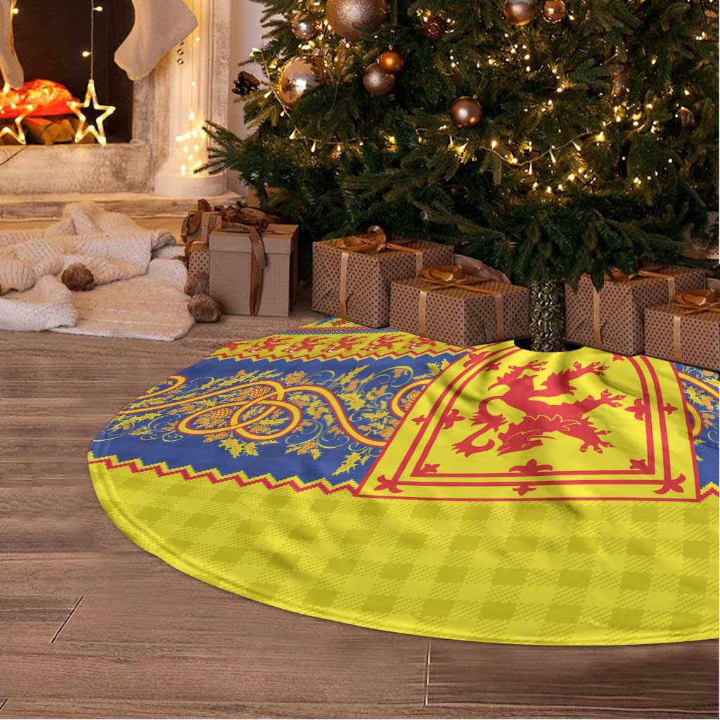Scottish Christmas Tree Skirt Scotland Thistle and Celtic Knot Yellow-Red Color - Wonder Print Shop