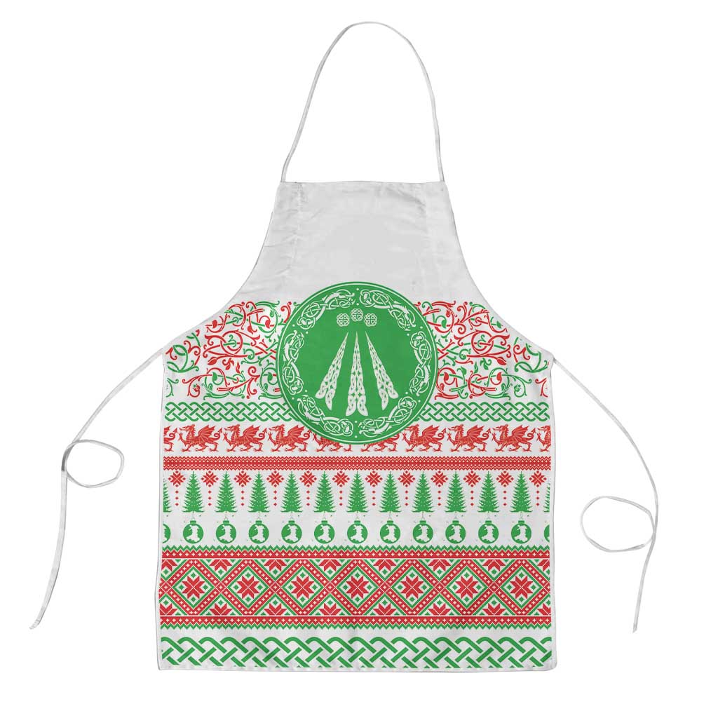 Welsh Christmas Apron Awen and Celtics Culture with Xmas Elements - Wonder Print Shop