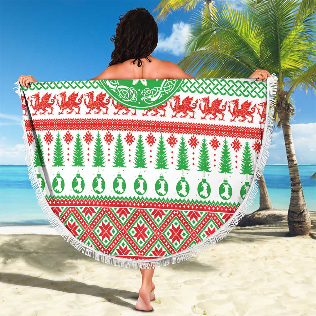 Welsh Christmas Beach Blanket Awen and Celtics Culture with Xmas Elements - Wonder Print Shop