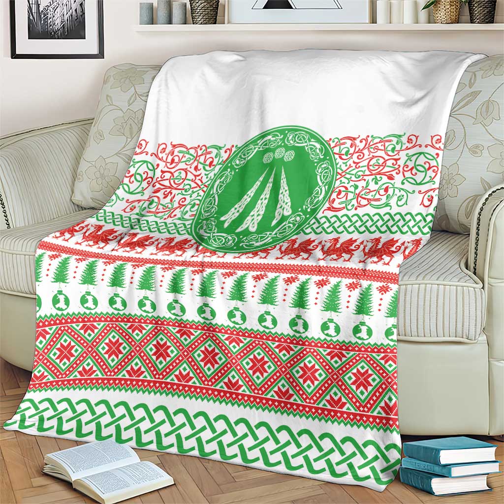 Welsh Christmas Blanket Awen and Celtics Culture with Xmas Elements - Wonder Print Shop
