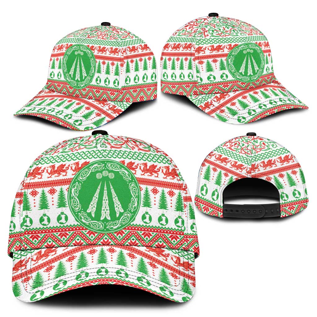 Welsh Christmas Classic Cap Awen and Celtics Culture with Xmas Elements - Wonder Print Shop